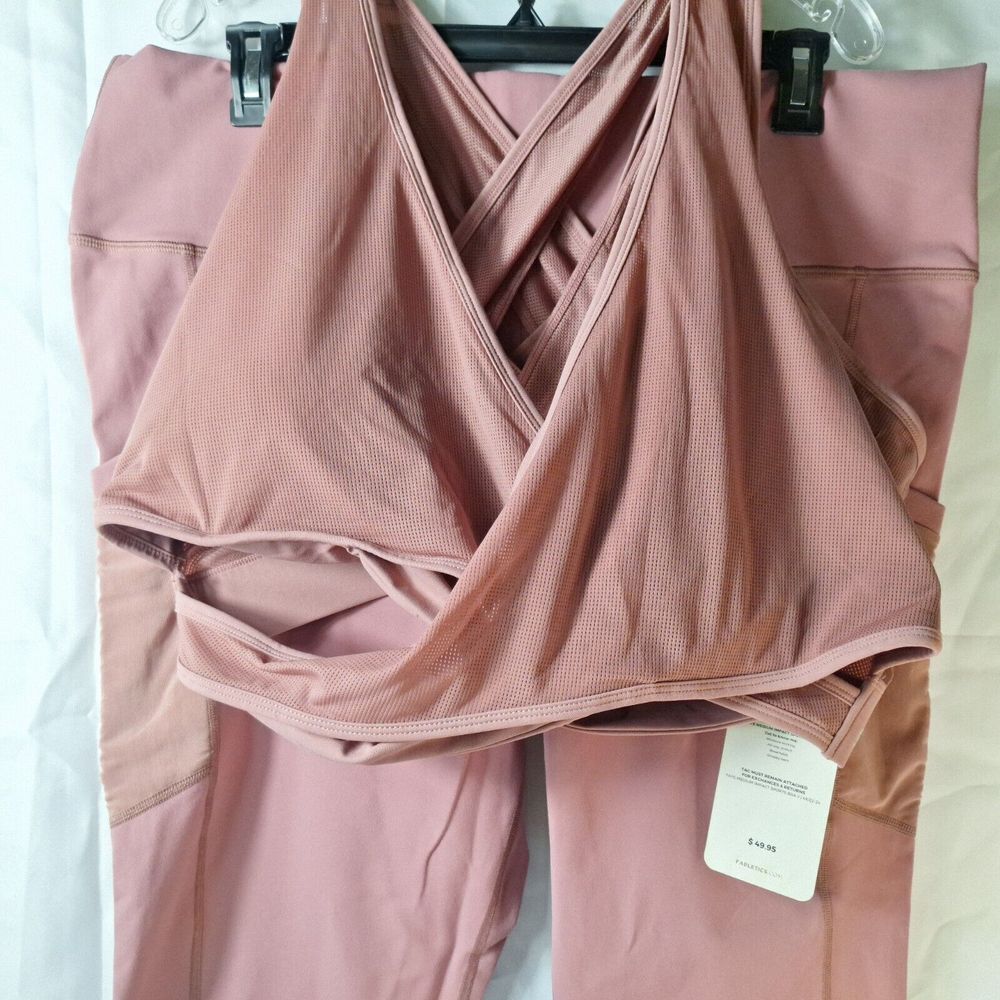 FABLETICS Sports Bra & Leggings 2pc (SET) Womens PLUS Sz 4X (22/24) Pink Mauve